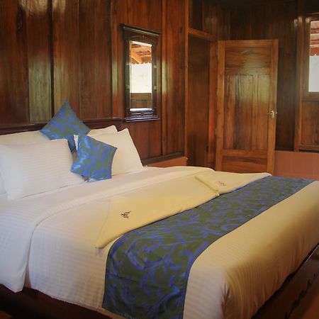 Kalppavanam Heritage Resort Thekkady Dış mekan fotoğraf